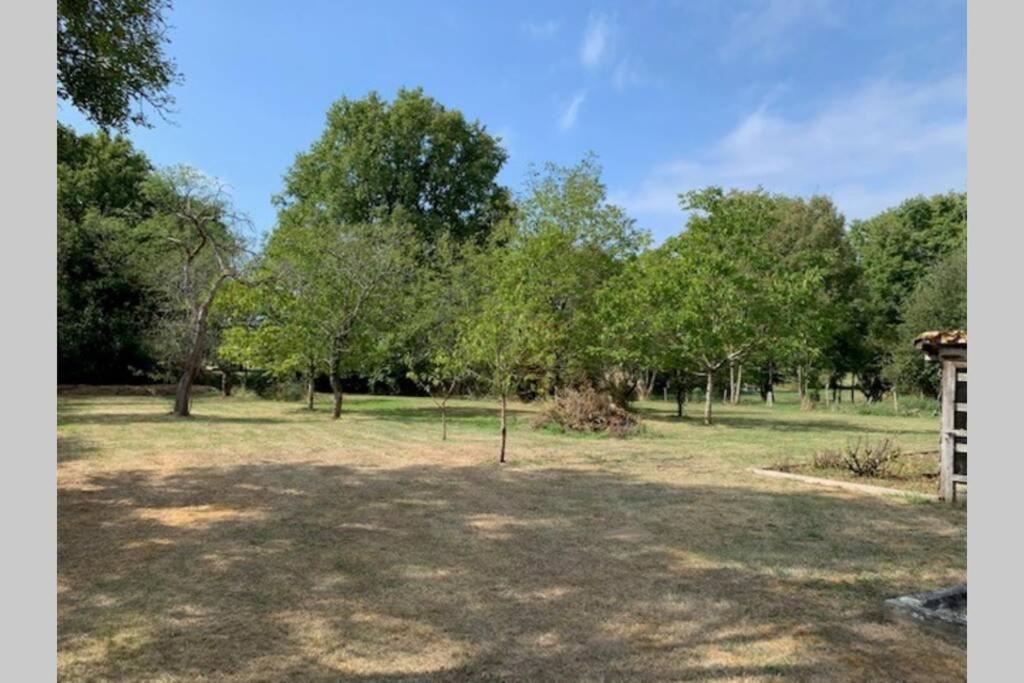 Long Meadow Gite France Asnieres-sur-Blour Buitenkant foto